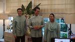 Senyum Semringah Rini Soemarno Gelar Halalbihalal