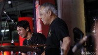 Selain ada Echa Soemantri, beberapa drummer senior juga hadir. Foto: Nugraha Rodiana
