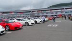 Saat Ratusan Ferrari Kumpul di Kaki Gunung Fuji