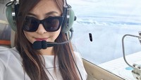 Shanika Silverio, pilot cantik yang tengah viral di media sosial ini merupakan lulusan Airlink Flying School, Filipina. Foto: Instagram/shanikasilverio