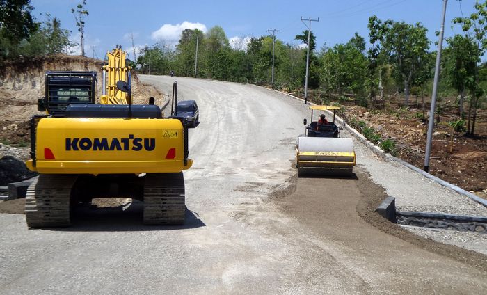 Beberapa proyek jalan dan jembatan yang dibiayai SBSN adalah pembangunan Jalan Akses Bandara Kertajati, Fly Over (FO) Gombong, Jalan Tol Solo-Kertosono yang menjadi porsi Pemerintah, Jembatan Musi IV. Foto: Dok. Kementerian PUPR