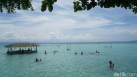 Turis asal Korea Selatan memang menyukai liburan ke Pulau Cebu. Mereka mendominasi kunjungan di pulau terpadat kedua di Filipina ini. (Syanti/detikTravel)