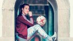 Liburannya Freestyler Cantik yang Selalu Bawa Bola