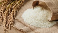Jenis beras ini mungkin paling populer. Pandan wangi dari Cianjur memiliki kualitas terbaik. Bentuknya agak bulat dengan tekstur pulen dan harum aroma pandan. Foto: iStock