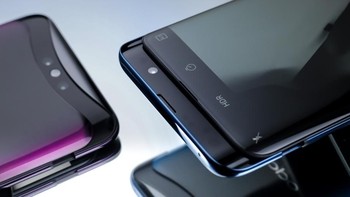 Salah satu keunggulan ponsel ini adalah kameranya.  Foto: Sina Mobile