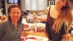 Populer dan Jago Masak, Lihat Aksi 9 Seleb Hollywood Saat di Dapur