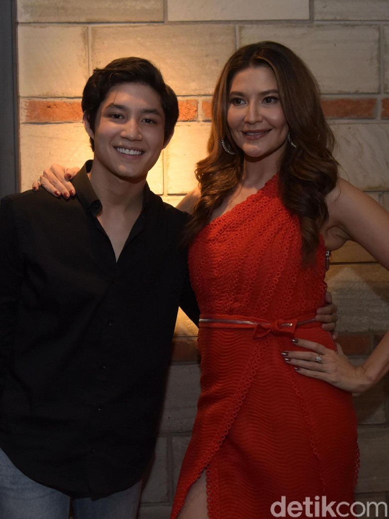 Foto: Tamara Bleszynski dan Teuku Rassya / NOEL Foto: Tamara Bleszynski dan Teuku Rassya / NOEL