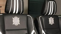 Nah ini yang coba diangkat oleh modifikator Danish Car Interior yang bermarkas di Aceh ini coba memperkenalkan, modifikasi interior dengan sentuhan budaya lokal berkonsep Pintu Aceh pada Toyota Innova Reborn 2018. Foto: Pool (Danish Car Interior)