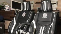 CEO Danish Car Interior, Afifudin, menyebut dirinya menerapkan konsep Pintu Aceh yang nantinya dipersiapkan untuk keperluan kontes di bidang interior mobil. Foto: Pool (Danish Car Interior)