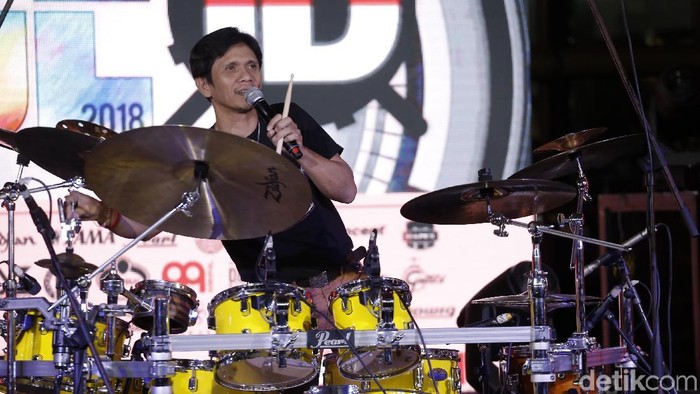 Gilang Ramadhan saat tampil di Kumpul ID.