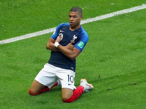 Soccer Football - World Cup - Round of 16 - France vs Argentina - Kazan Arena, Kazan, Russia - June 30, 2018  France's Kylian Mbappe celebrates scoring their third goal   REUTERS/Pilar Olivares     TPX IMAGES OF THE DAY