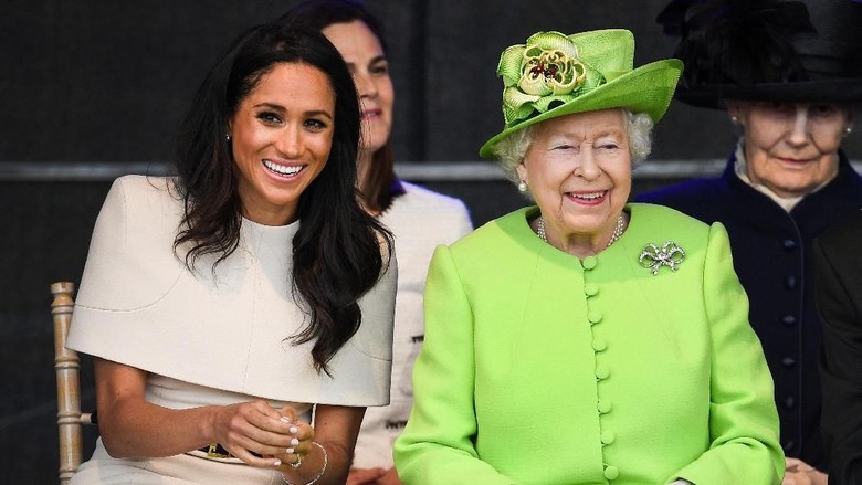 Sang Ayah Bikin Drama, Meghan Markle Didukung Ratu Elizabeth Sang Ayah Bikin Drama, Meghan Markle Didukung Ratu Elizabeth