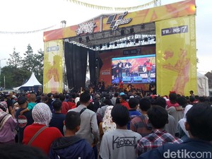 Nobar MotoGP Belanda di Kota Batu Sudah Seru Sebelum Balapan Mulai