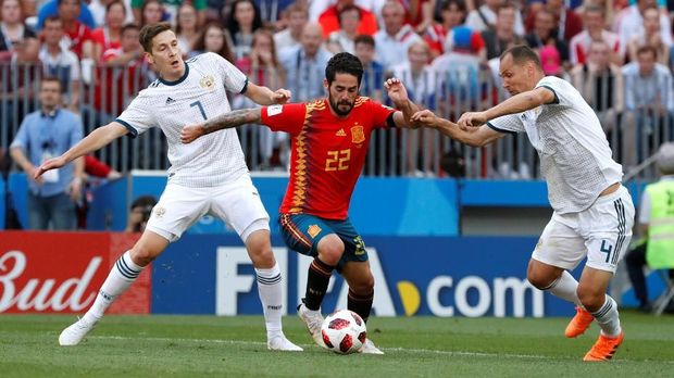   Isco became one of the few Spanish players to shine at the 2018 World Cup. 