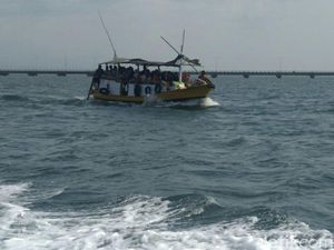 Ada Gelombang Tinggi, Padat Karya untuk Nelayan Diintensifkan