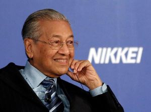 Mahathir Beri Isyarat Terus Jadi PM, Bagaimana Janjinya pada Anwar?
