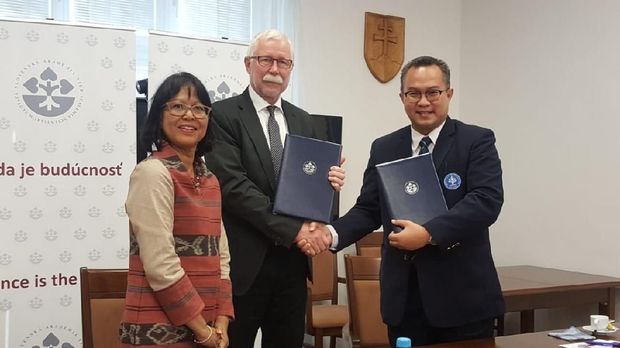 IPB Perluas Kerja Sama ke Slovakia