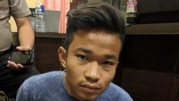 Kelima tersangka berinisial WS (18) BS (18) RY (18) SN (18) dan SL (18).
