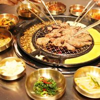 Siang Ini Enaknya Makan BBQ Korea yang Empuk Juiciy di Sini