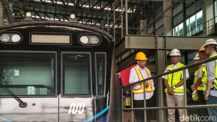 Menhub Pantau Pembangunan Depo MRT di Lebak Bulus