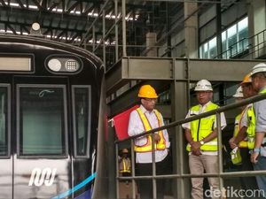 Menhub Pantau Pembangunan Depo MRT di Lebak Bulus