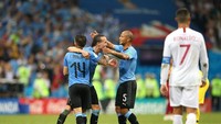 Negara Cristiano Ronaldo, Portugal tersisih di Babak 16 Besar Piala Dunia 2018, setelah kalah dari Uruguay dengan skor 1-2 (Alex Livesey/Getty Images)