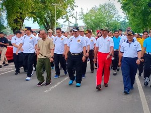HUT Bhayangkara, Polda Kalsel Gelar Olahraga Bareng TNI dan Warga