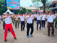 HUT Bhayangkara, Polda Kalsel Gelar Olahraga Bareng TNI dan Warga
