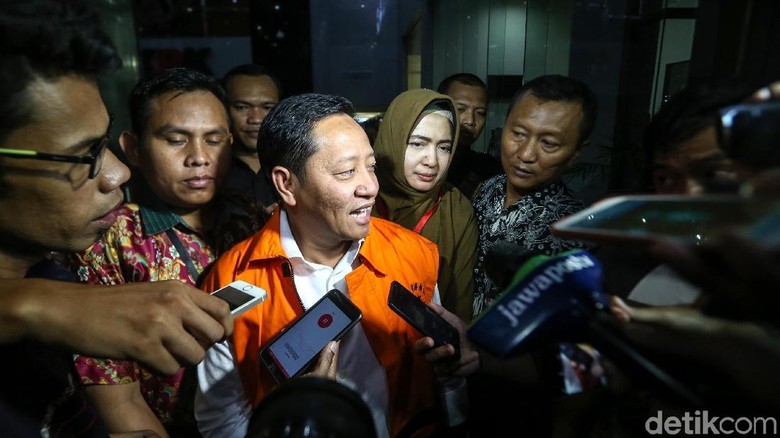 Pelaporan Dana Kampanye dan Potensi Korupsi Pelaporan Dana Kampanye dan Potensi Korupsi