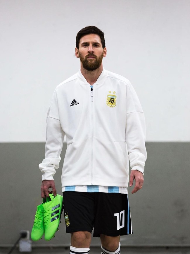 Lionel Messi dikenal sebagai striker andalan klub Barcelona dan timnas Argentina dan juga salah satu pencetak gol terbanyak di liga Eropa. Foto: Instagram