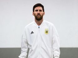 Harga Ronaldo di Instagram Kalahkan Messi dan Neymar