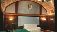 Samara juga memiliki museum yang unik dan misterius yaitu Stalins Bunker Museum. Bunker dibangun tahun 1942 untuk perlindungan pemimpin Uni Sovyet Joseph Stalin, jika Nazi menyerang Moskow dalam Perang Dunia II (Russia Travel)