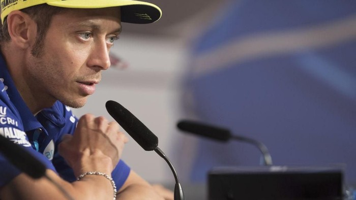 ASSEN, NETHERLANDS - JUNE 30:  Valentino Rossi of Italy and Movistar Yamaha MotoGP speaks during the press conference at the end of the Qualifying practice during the MotoGP Netherlands - Qualifying on June 30, 2018 in Assen, Netherlands.  (Photo by Mirco Lazzari gp/Getty Images)