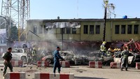 Ledakan di kota ini menghebohkan masyarakat karena bertepatan dengan peresmian sebuah rumah sakit yang dibuka secara langsung oleh Presiden Afghanistan beberapa jam sebelumnya. Parwiz/Reuters.
