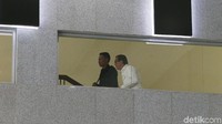 Selain Yasonna, jajaran saksi e-KTP yang dipanggil hari ini antara lain Ketua Dewan Pembina Golkar Aburizal Bakrie (Ical) Anggota DPR Fraksi Demokrat Mulyadi, eks pimpinan Banggar DPR Tamsil Linrung, serta eks Sekjen Kementerian Dalam Negeri (Kemendagri) Diah Anggraeni.