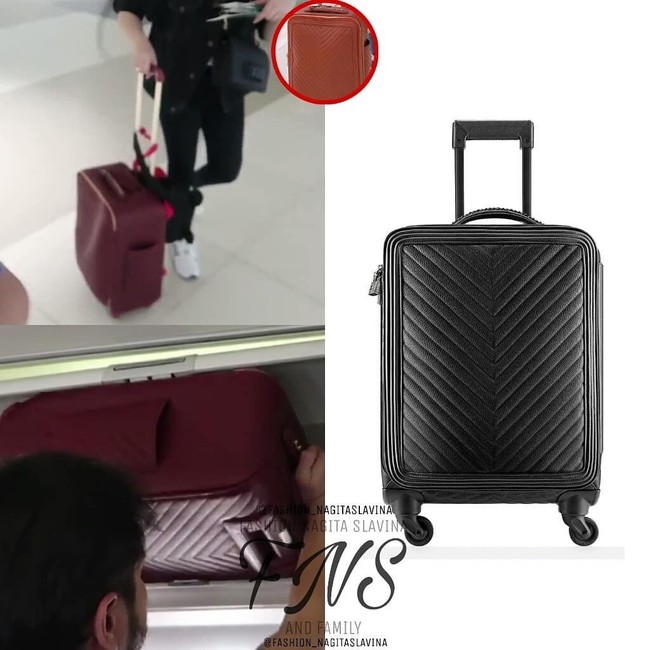 Nagita Slavina baru-baru ini berpergian ke Singapura bersama Raffi Ahmad dan Rafathar. Saat berjalan menuju pesawat, Nagita terlihat membawa koper berwarna merah. Koper yang dibawanya itu datang dari brand Chanel seri Chevron Trolley Rolling Suitcase. Harga kopernya mencapai US$ 7.000 atau sekitar Rp 100 juta. (Foto: Instagram)