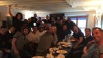 Ini Pose Seru Thiago Silva, Bek Brasil Saat Makan Ramai-ramai