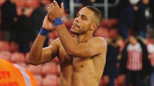 Intip Roti Sobek Mathias Jorgensen, Pencetak Gol Tercepat di Rusia