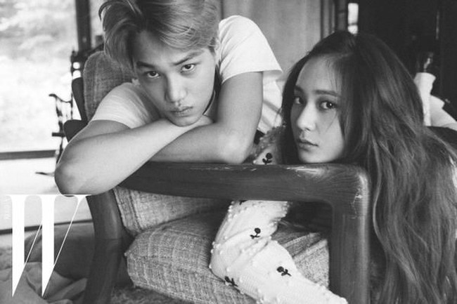Sama-sama bernaung di SM Entertainment, Krystal Jung dan Kai mengonfirmasi hubungan asmara mereka pada April 2016. Saat masih bersama, mereka menyempatkan bertemu meskipun jadwal konser dan syuting sangat padat. Tapi pada Mei 2017, mereka memutuskan berpisah karena kesibukan dan ingin fokus pada karier masing-masing. Foto: Istimewa