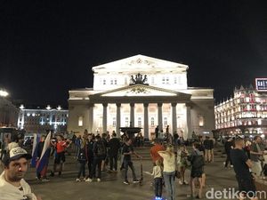 Pesta Semalam Suntuk di Moskow Sambut Kelolosan Rusia