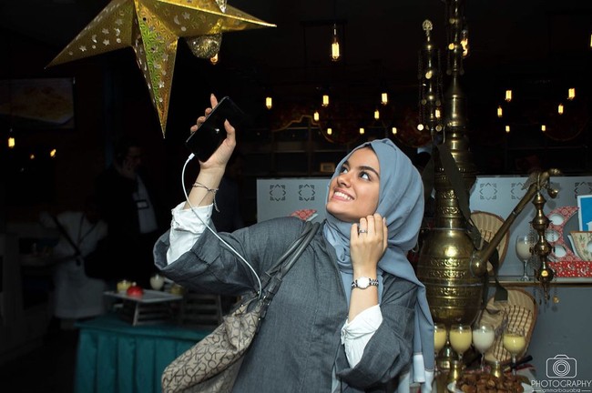 Kini, Leesa Seal sudah memiliki lebih dari 66 ribu pengikut di Instagram. Video klip We Are Driver sudah ditonton lebih dari 800.000 pengguna Youtube. Foto: Instagram/LeesaSeal