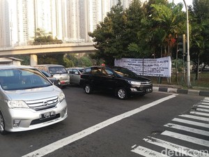 Pro-Kontra Pengemudi soal Perluasan Ganjil-Genap di Tomang