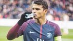 Ini Pose Seru Thiago Silva, Bek Brasil Saat Makan Ramai-ramai