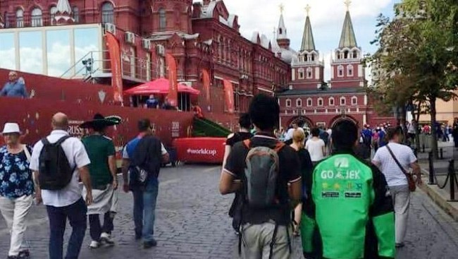Belajar Nabung dari Driver Ojol yang Nonton Piala Dunia di Rusia