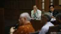 Kerugian negara itu berkaitan dengan penerbitan SKL dari BPPN terhadap BDNI yang dimiliki pengusaha Sjamsul Nursalim.