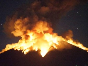 Erupsi Gunung Agung Berjenis Strombolian, Apa Itu?