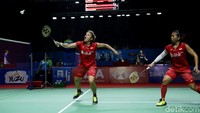 Dengan dukungan suporter di Istora, Greysia/Apriyani tampil percaya diri.