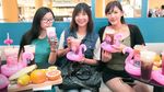 Yuk, Ngeteh Cantik dan Asyik di Kafe Bertema Flamingo Ini!