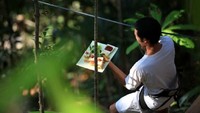 Makanan yang disajikan beragam. Ada menu tradisional Thailand, hingga menu makanan Barat. Seperti sandiwch yang diantarkan dengan pelayan yang menggunakan peralatan khusus. Foto: Istimewa