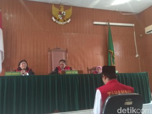Sidang Tuntutan Pemutilasi Sales Cantik Karawang Ditunda